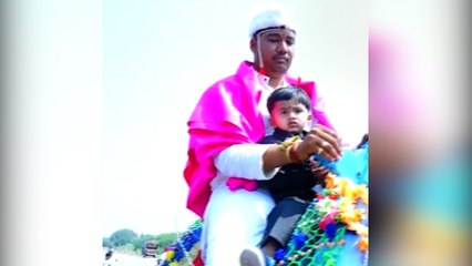 Groom Follows Social Distancing Via Camel Ride In Beed