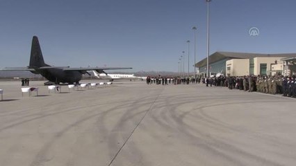 Son dakika haberi! Helikopter kazası şehitleri için tören (1)