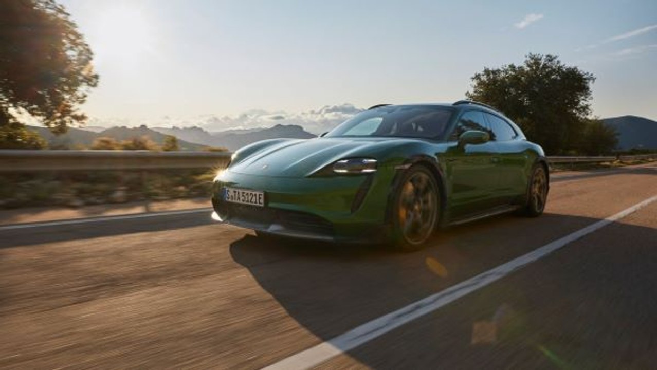 Elektrischer Allrounder: Der neue Porsche Taycan Cross Turismo