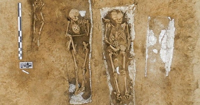Tremblay-en-France : des fouilles archéologiques ont permis de découvrir 1 200 tombes datant du Moyen-Âge