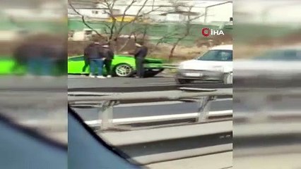 Milyonluk aracıyla makas atarken kaza yaptı