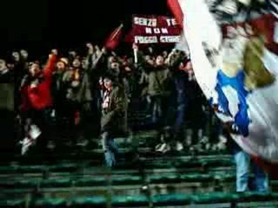 Ultras Livorno - Bandiera Rossa