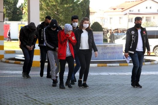 Son dakika yerel: Fethiye'de uyuşturucu operasyonunda 3 şahıs tutuklandı