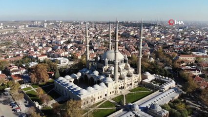 “İstirham Ediyorum, Hayırsız Evlat Olun, 2 Ay Ananızı Babanızı Dahi Ziyarete Gitmeyin”