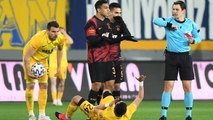 Son Dakika: PFDK, Ankaragücü maçında kırmızı kart gören G.Saraylı Mohamed'e 1 maç ceza verdi