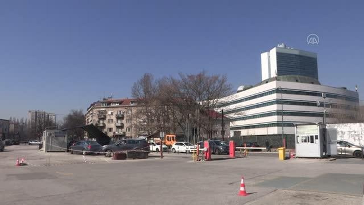 SARAYBOSNA - Kitlesel aşılamanın henüz başlamadığı Bosna Hersek'te vakalar yeniden artıyor