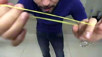 Como atravesar ligas entre los dedos