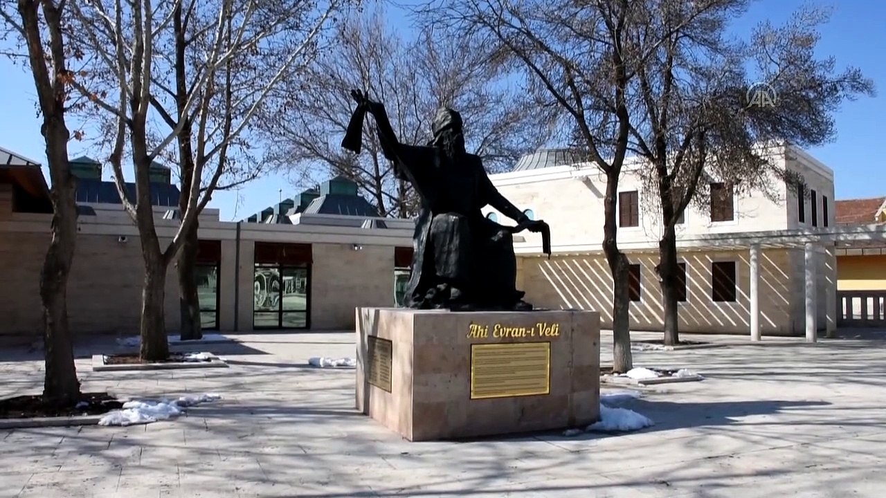 KIRŞEHİR -Ahi Evran, Yunus Emre ve Hacı Bektaş Veli'yi tanıtmak için 13 üniversite iş birliği yapacak