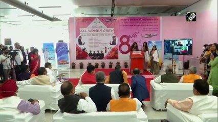 अंतर्राष्ट्रीय महिला दिवस पर महिला क्रू के साथ एलायंस एयर ने संचालित की उड़ान