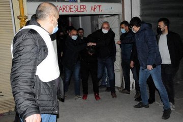 Eski eşini öldüren 'kırmızı ayakkabılı katil', saklandığı evde yakalandı