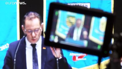 La inteligencia alemana no podrá de momento espiar al partido ultraderechista AfD