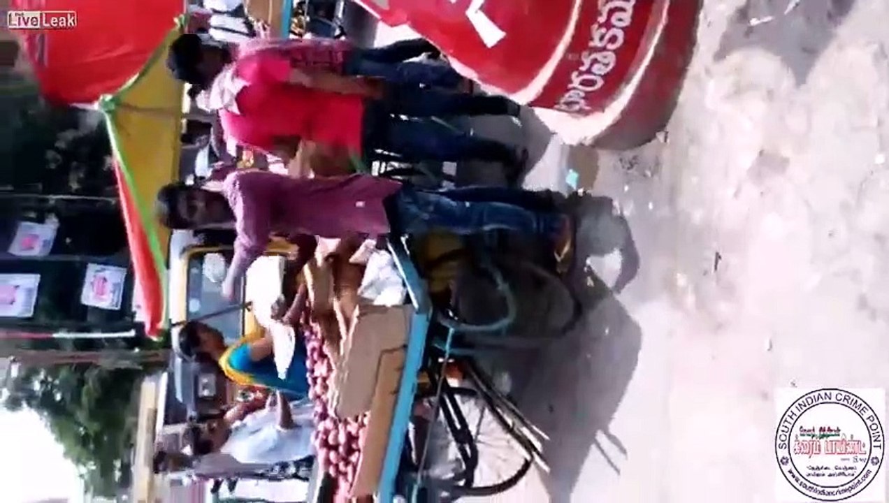 Uyanık pazarcı öyle bir hile yaptı ki!