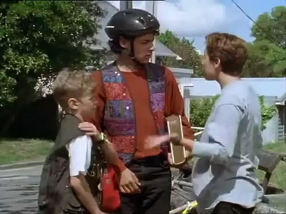 Mirror Mirror (1995) - Season 1, Episode 5.