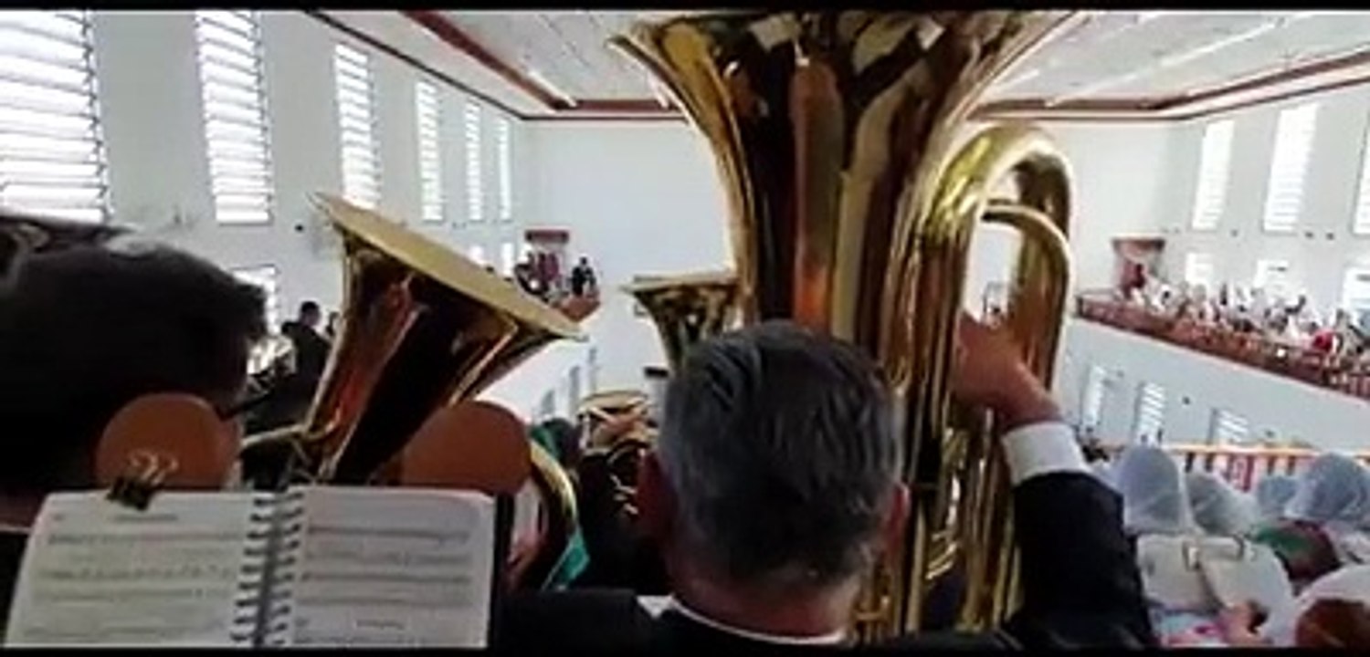 Hino Terrrível - 457 Comigo Está Jesus