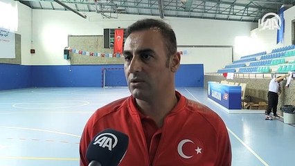Down sendromlu futbolcular ilki başarmak istiyor