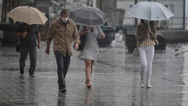 Meteoroloji saat verdi! İstanbul dahil birçok ile sağanak yağış uyarısı