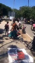 महाबलीपुरम में सैलानियों की चहल-पहल