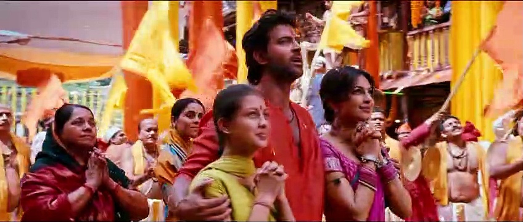 Ajay-Atul_-_Deva_Shree_Ganesha_Best_Video|Agneepath|Priyanka_Chopra|Hrithik|Ajay_Gogavale(480p)