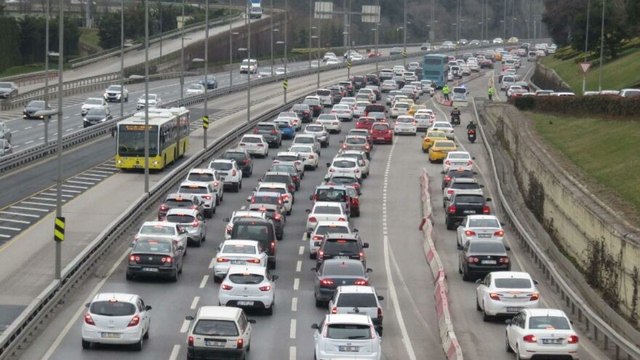 İstanbullular sahillere akın etti