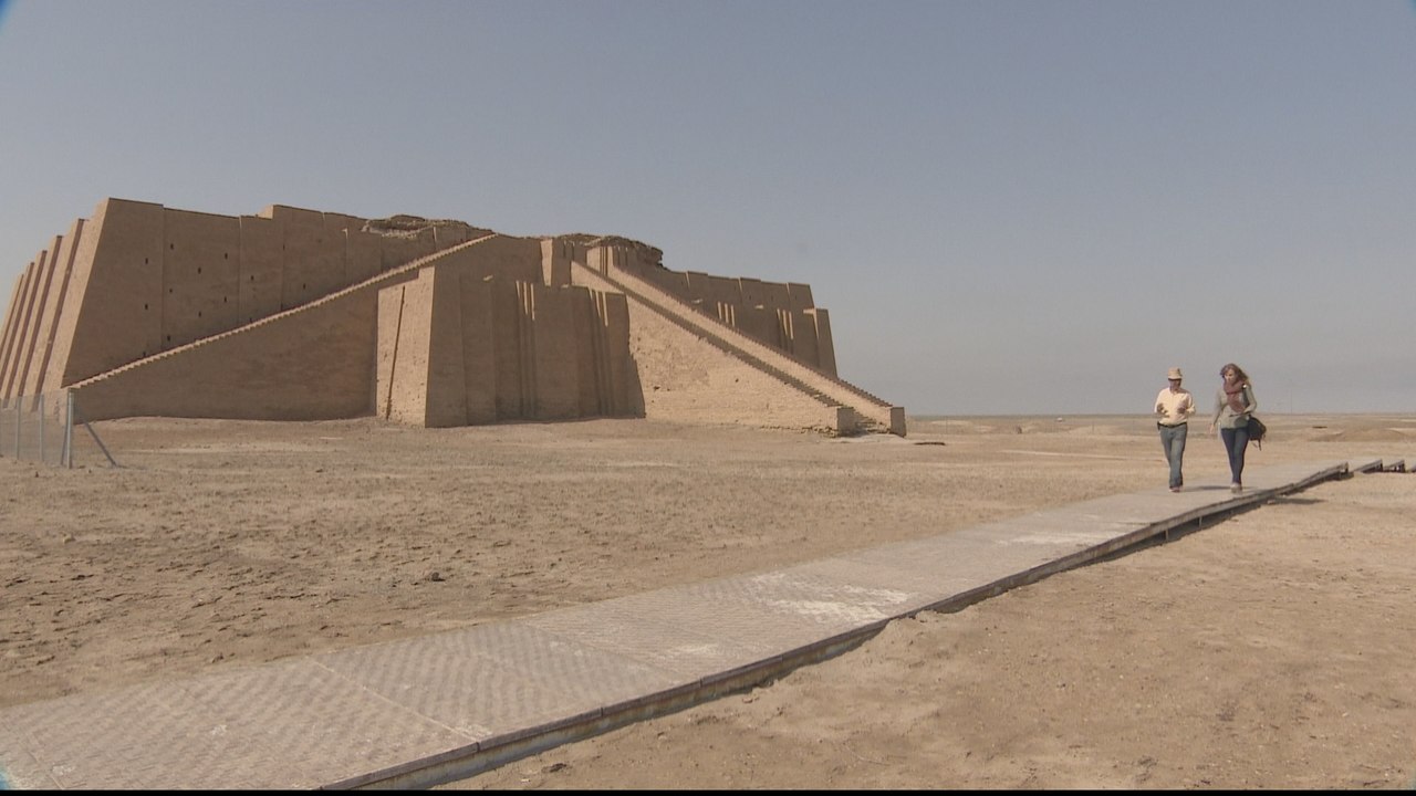 Pope Francis urges Iraq’s Muslims, Christians to unite for peace