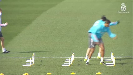 El Real Madrid prepara el derbi con Benzemá ya en la lista de convocados