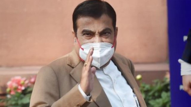 Why govt lags in construction of roads, Gadkari replies