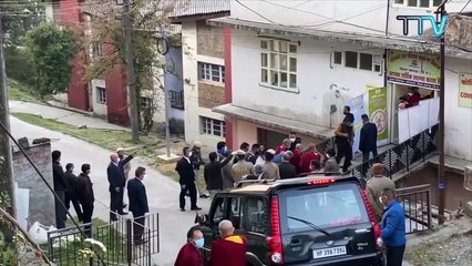 Tibet's spiritual leader Dalai Lama gets vaccinated
