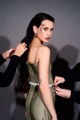 Milena Smit, look Premios Goya 2021