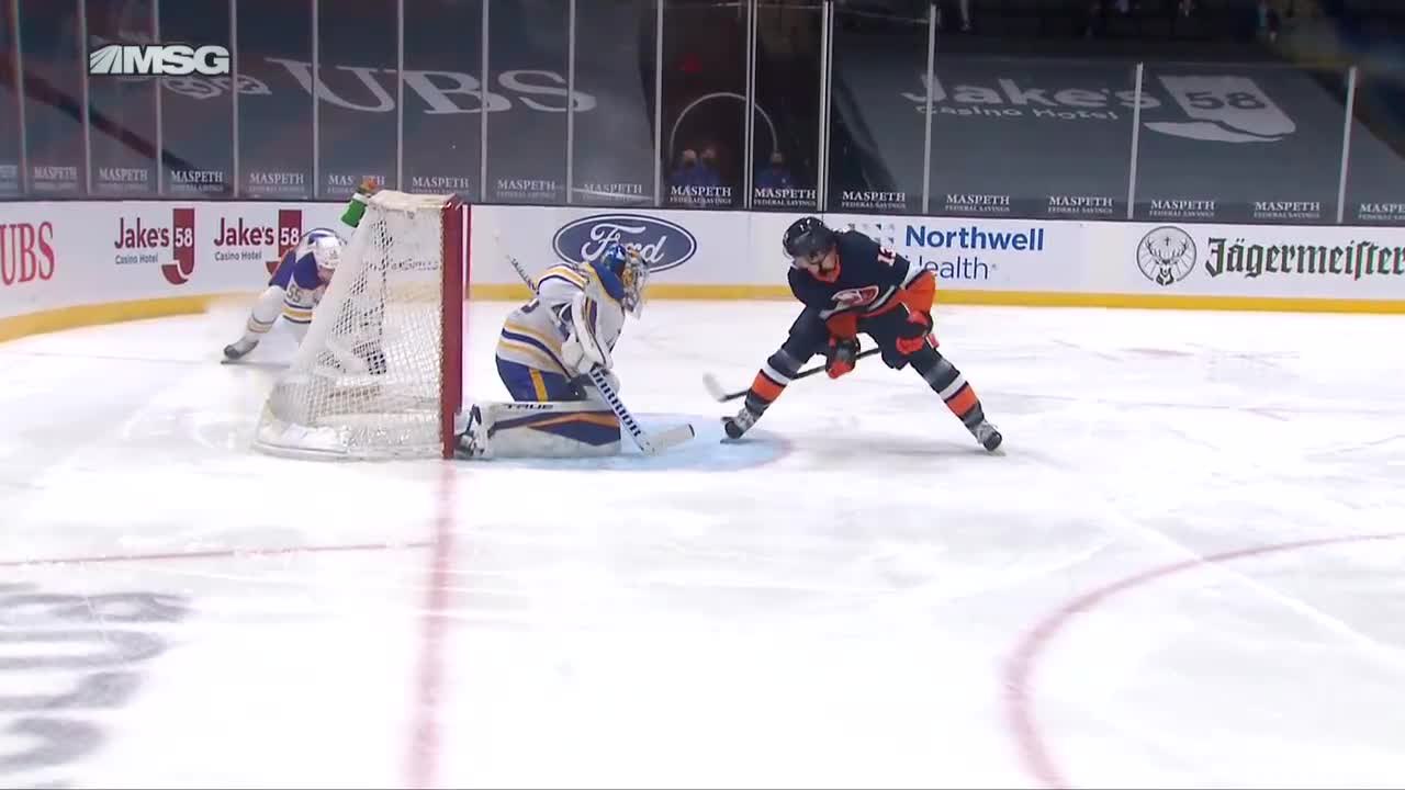 Barzal scores outrageous betweenthelegs goal video Dailymotion