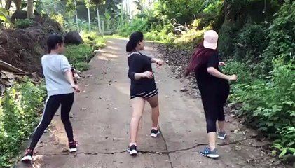 try na be sexy hahahaha