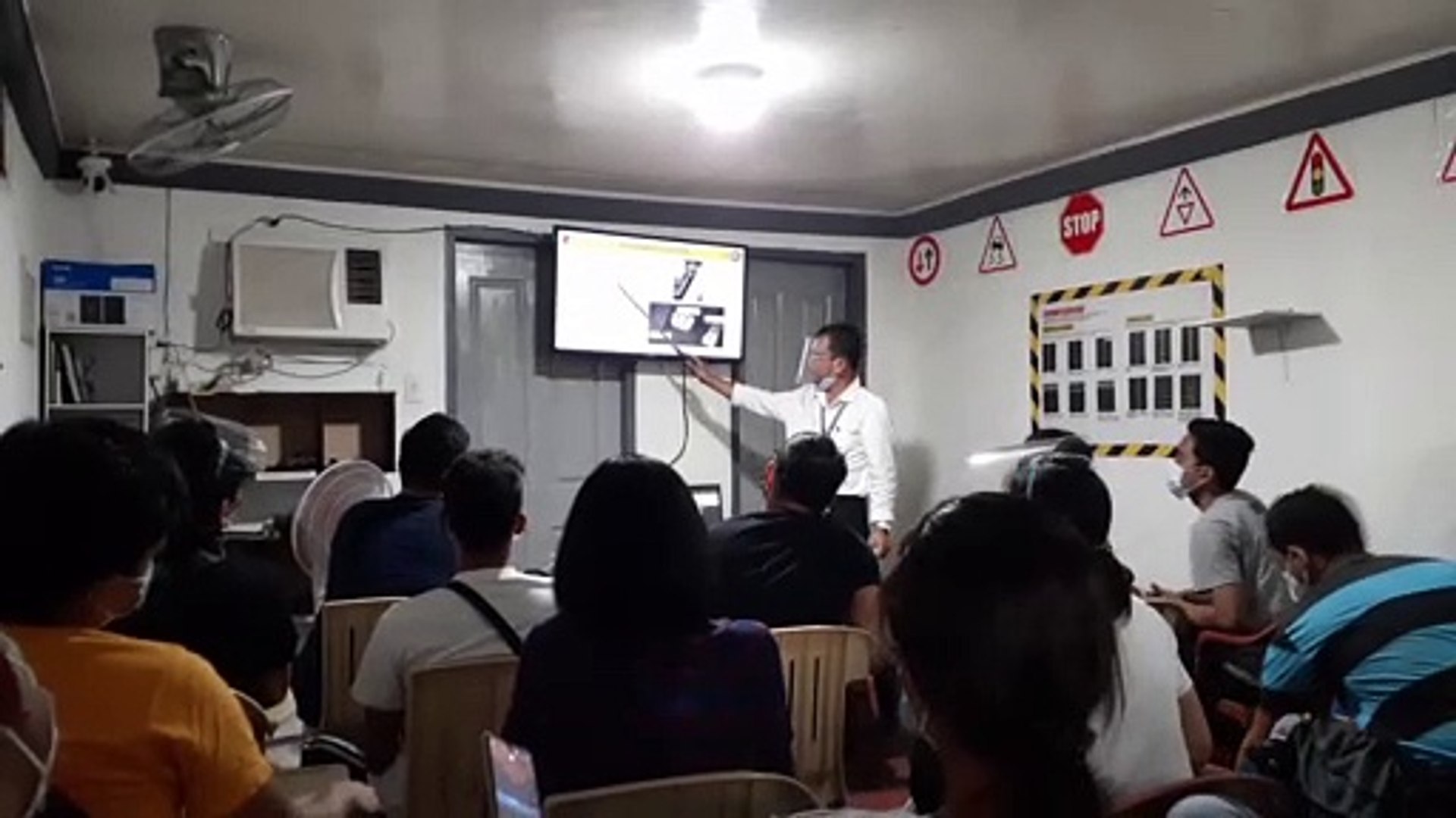 ⁣Driving seminar