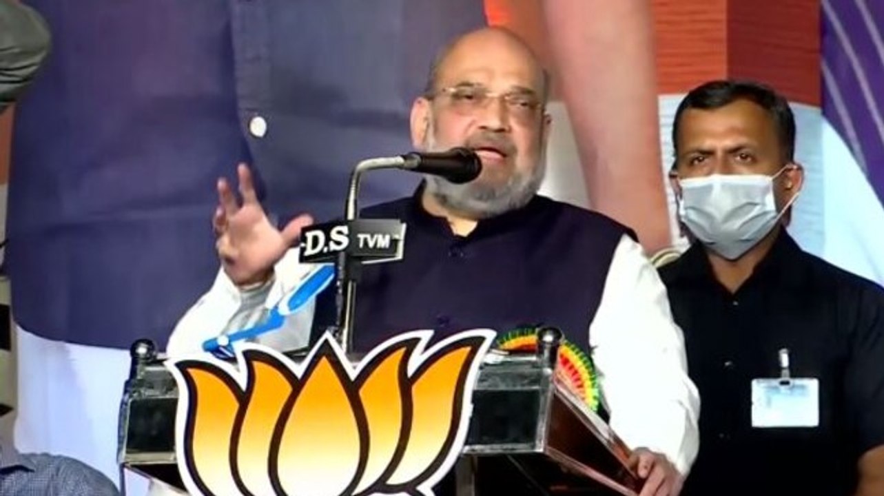 Amit Shah slams Pinarayi Vijayan govt, says LDF, UDF ruined Kerala