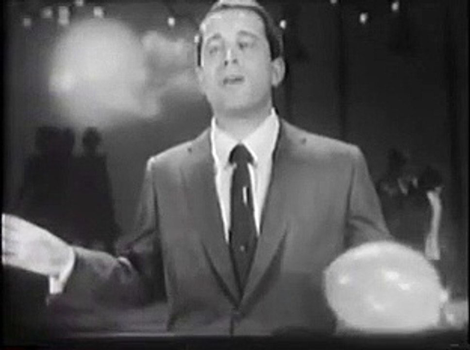 Perry Como - Mandolines in the moonlight