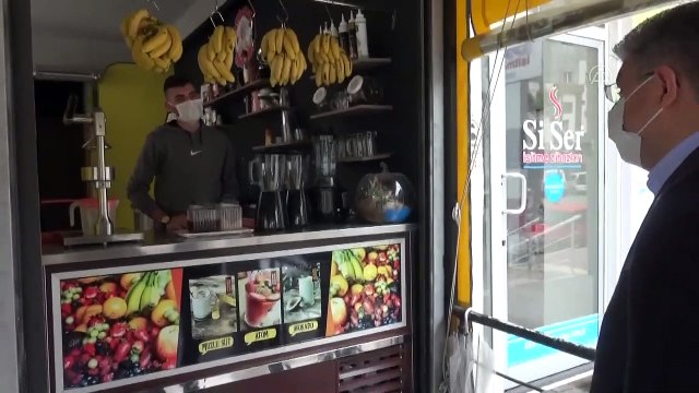 OSMANİYE - 'Çok yüksek riskli' kategorisindeki Osmaniye'de Kovid-19 denetimleri sokak kısıtlamasında da sürdü