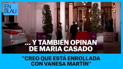 En este otro clip hablan de María Casado - - -Habrá cogido excedencia, luego son muy malic