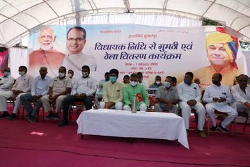 राज्यमंत्री श्री परमार ने 60 लाख रुपए से अधिक की राशि के विकास कार्यों का किया भूमिपूजन