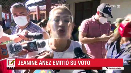 Jeanine Áñez, candidata a gobernadora, emitió su voto en Trinidad