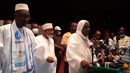 Mahmoud Dicko prévient la Transition, "on ne peut pas gérer le peuple sans le peuple" #Mali