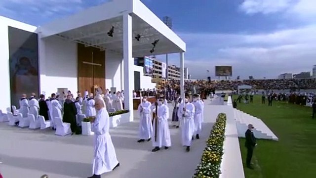 Πάπας Φραγκίσκος από το Ιράκ: Συγχωρήστε τους εξτρεμιστές, ανοικοδομήστε τις κοινότητές σας