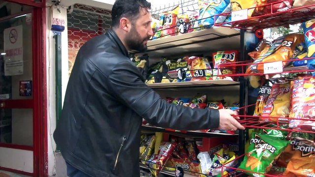 Cips standını rüzgara kaptıran marketçi: 'İzledikçe gülüyorum'