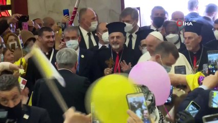 - Papa, DEAŞ’ın 2 yıl işgal ettiği Karakuş’u ziyaret etti