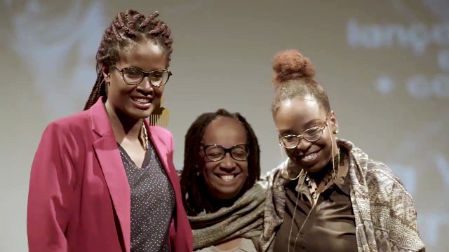 Trailer do documentário Como Ela Faz? Participação da Cristiane Rozeira e outras mulheres incríveis.