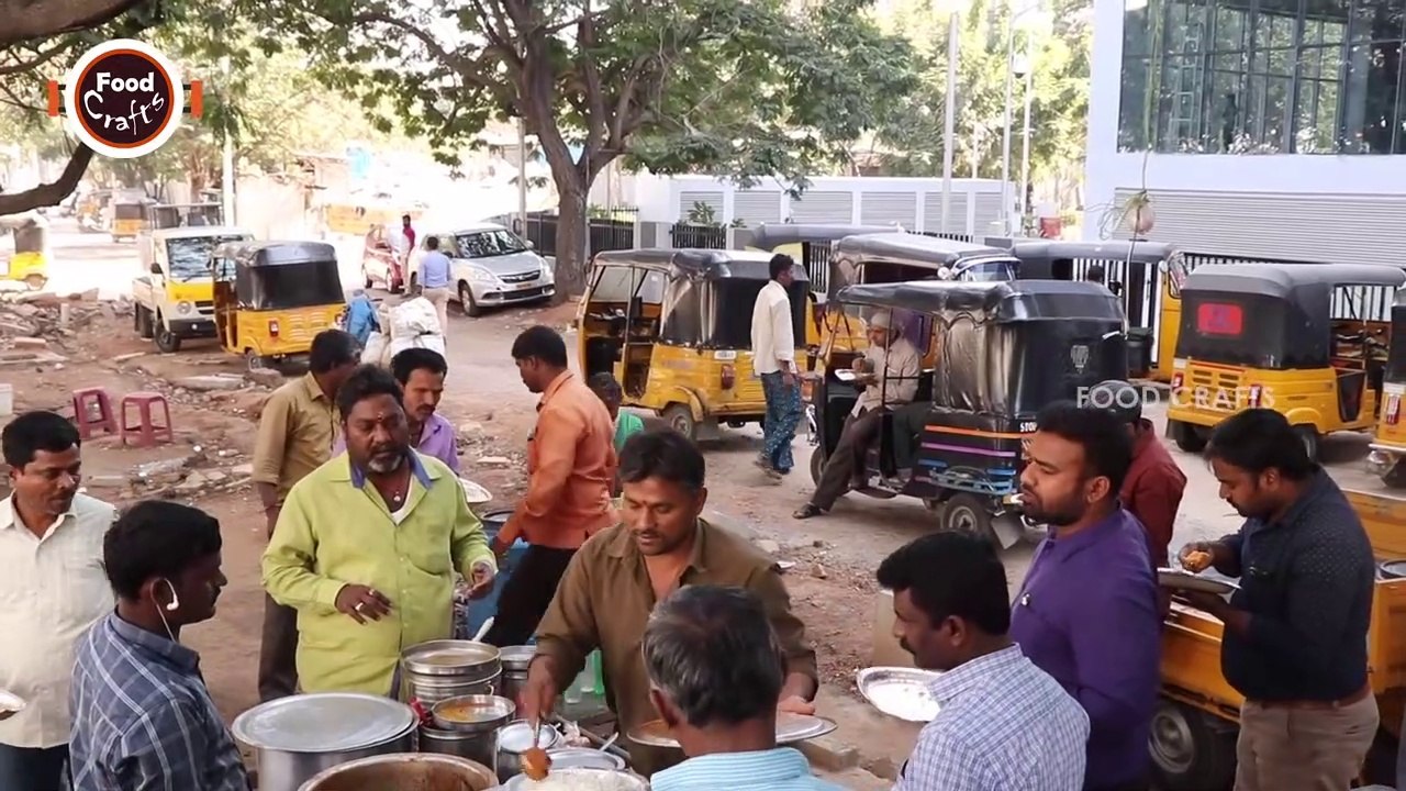 Aunty Meals Unlimited Veg @40rs Non Veg @60rs _ Indian Street food _ #Streetfood