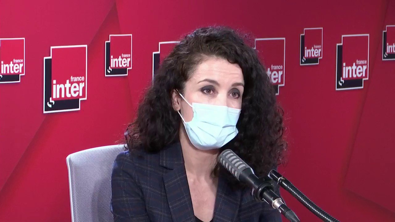 "Je ne voulais pas enfermer mes amis (de Charlie Hebdo) dans cette dernière image, ce n'est pas partageable" (Coco, dessinatrice de presse)