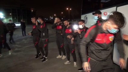 Kayserispor davul zurnayla karşılandı