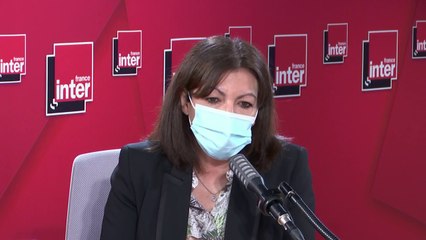 Vaccination obligatoire des soignants? "D'abord il faut les inciter, je ne suis pas pour ce type d'obligation" (Anne Hidalgo)