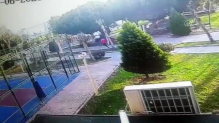 MERSİN - 'Kapkaç' zanlıları güvenlik kameraları incelenerek yakalandı