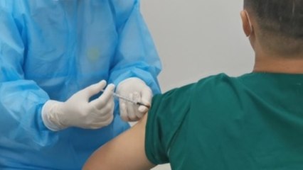 Vietnam comienza la campaña de vacunación tras su éxito contra la pandemia