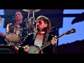 Twitter Is Calling Out Mumford & Sons' Banjoist For A Controversial Book