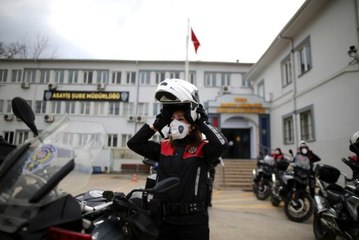 Bursa'da 500 kadın polis her alanda güvenliği sağlıyor